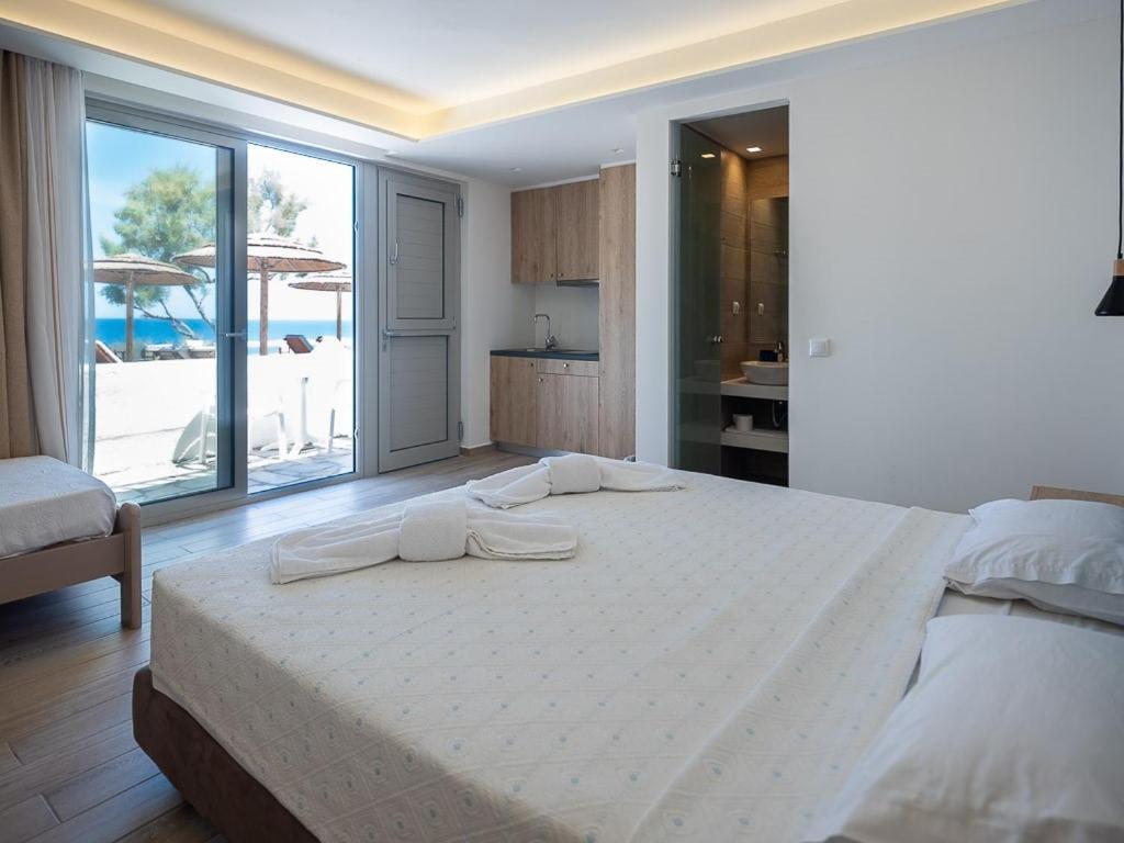 ארמניסטיס Cavos Bay Hotel & Studios מראה חיצוני תמונה