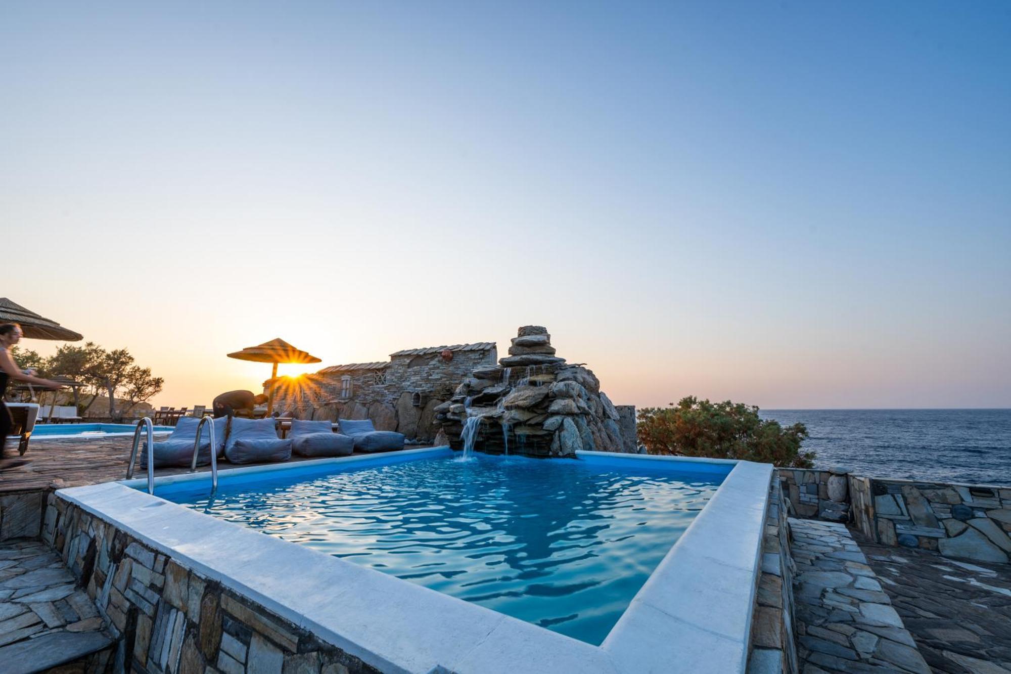 ארמניסטיס Cavos Bay Hotel & Studios מראה חיצוני תמונה